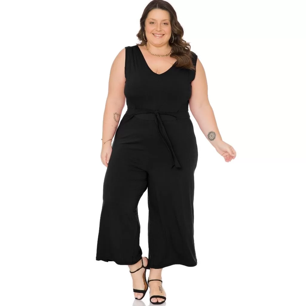 Macacão Pantacourt decote V Plus Size tamanho grande confortável e elegante do G ao g4 103742