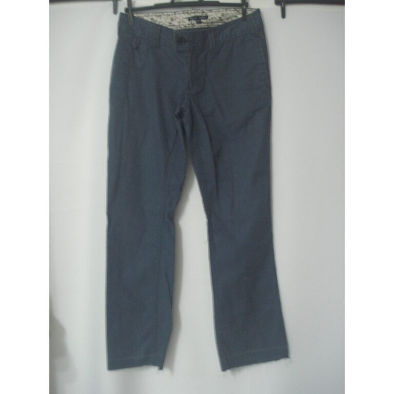 Calça em brim azul
