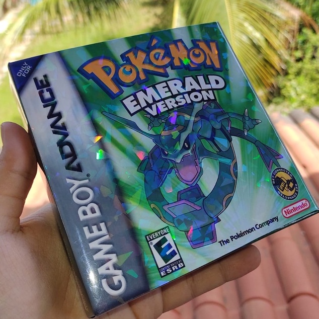 caixa repro pokemon emerald holografica gba game b
