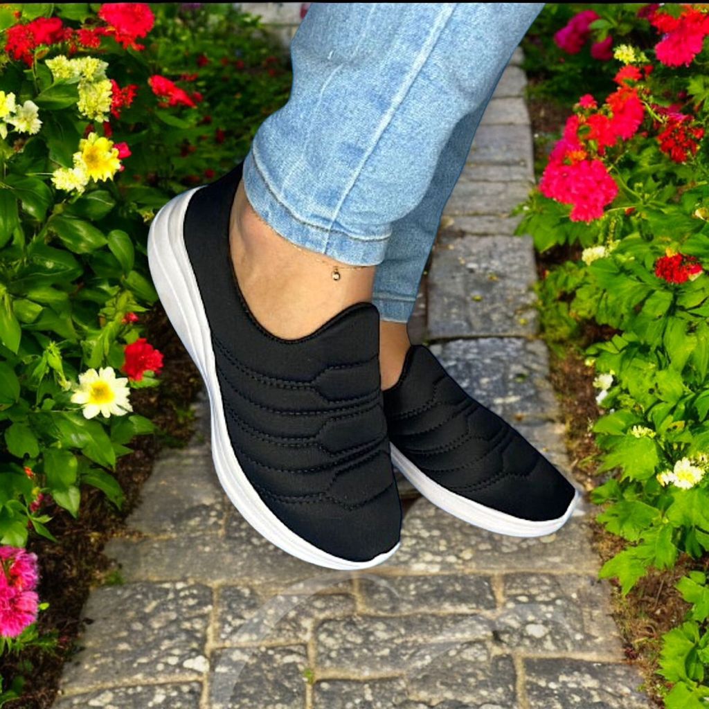 Tênis Slip On Feminino Calce Fácil Confortável Macio Com Bordado ortopédico  academia
