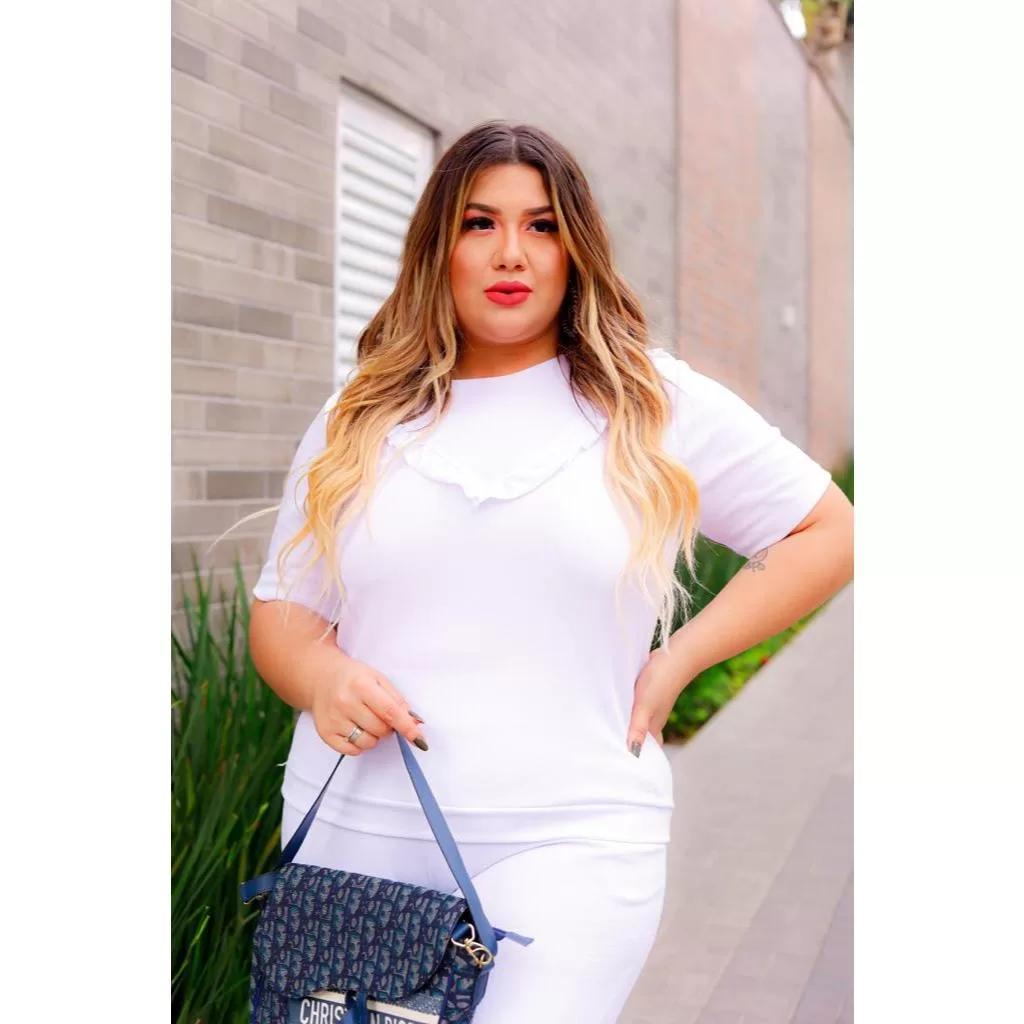 Conjunto com listras na Lateral Malha Crepe 23