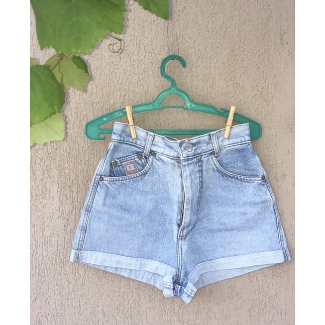 Short Mom Jeans Vintage
