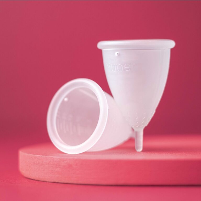 Coletor Menstrual Yuper Sem Pigmento – 2 uni