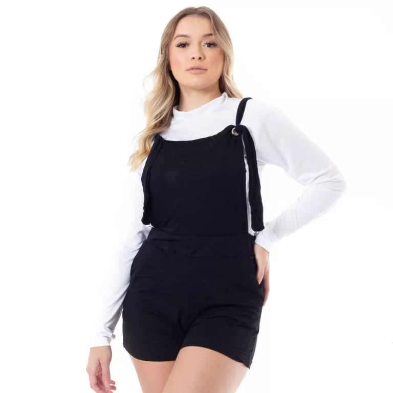 Jardineira Feminina Com Bolso e Alças Reguláveis
