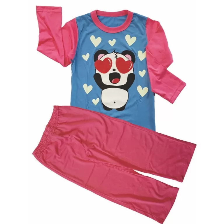 Pijama Longo Adulto Com Estampa Que Brilha No Escu