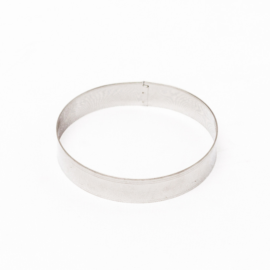 CORTADOR E MODELADOR CIRCULAR PARA CHOCOLATE E BISCOITOS