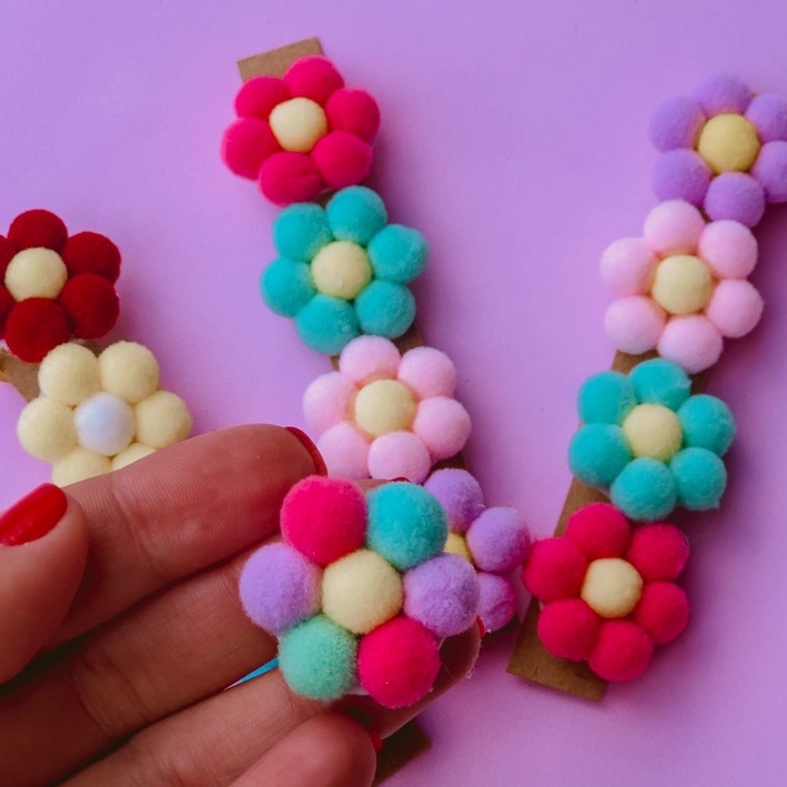 Laço Pet Flor Pompom Kits Banho E Tosa laço para