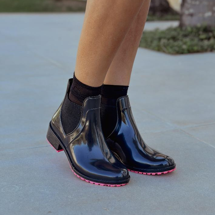 Bota Galocha Feminina Com Soleta Injetada Em Pvc B