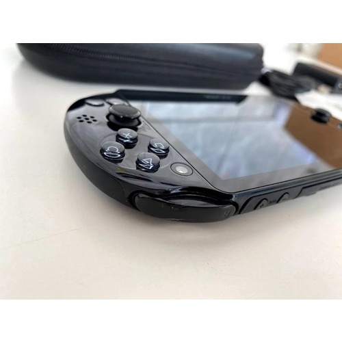 Ps Vita Slim 64gb Sony Desbloq. Com Jogos E Emulad