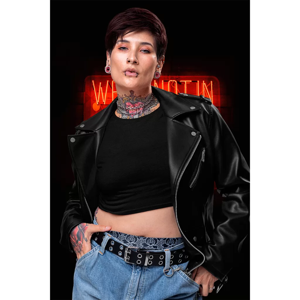 Camiseta Feminina T-shirt Cropped Oversized Básico Estilo Mulher Feminino