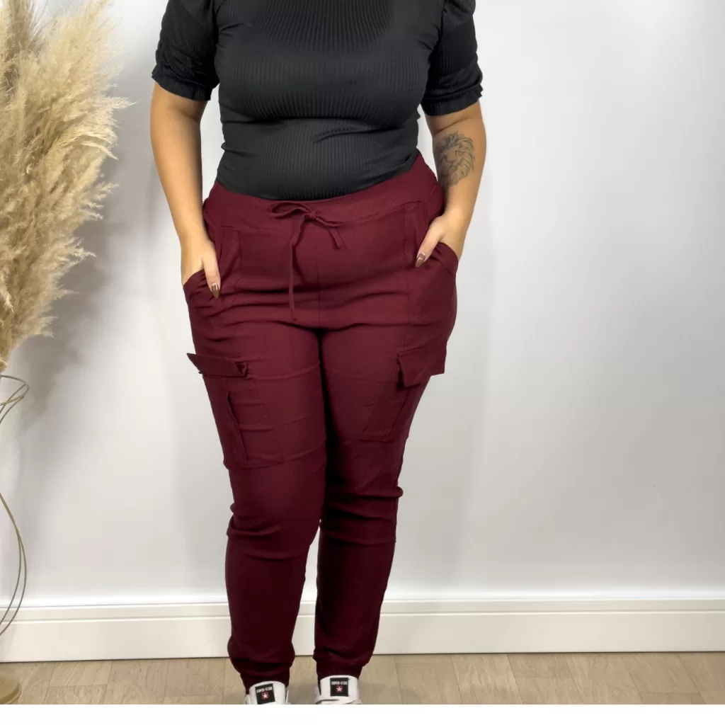 Calça Feminina Plus Size Bengaline Cargo com Bolso Lateral Moda Plus Size G1-G2-G3-G4-G5