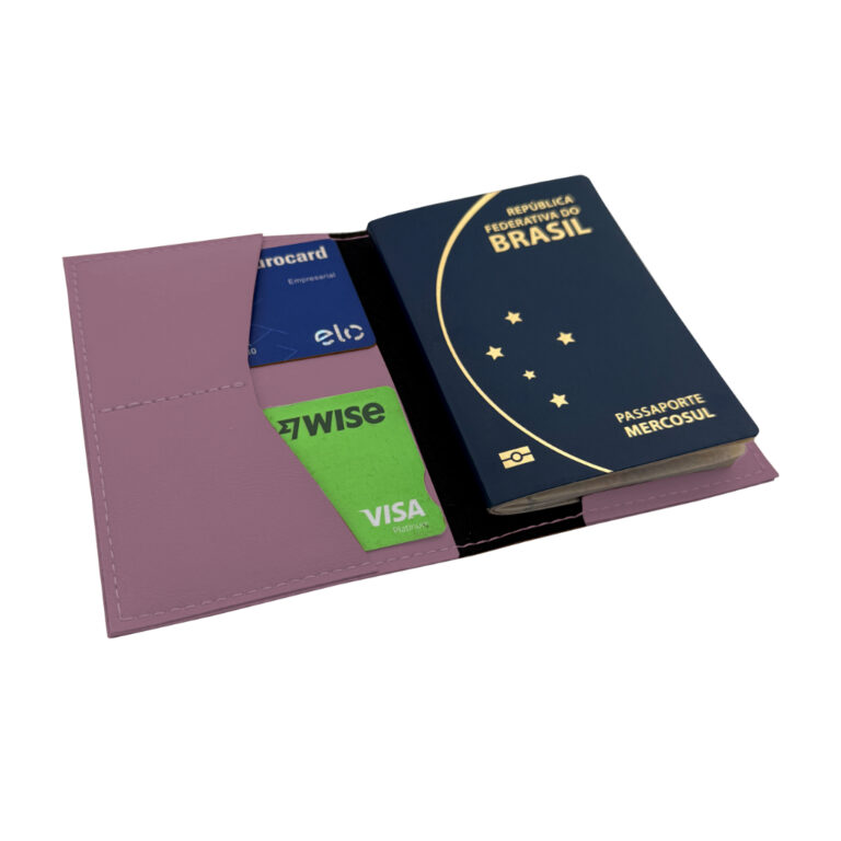 Capa para Passaporte em Couro Sintético Premium R