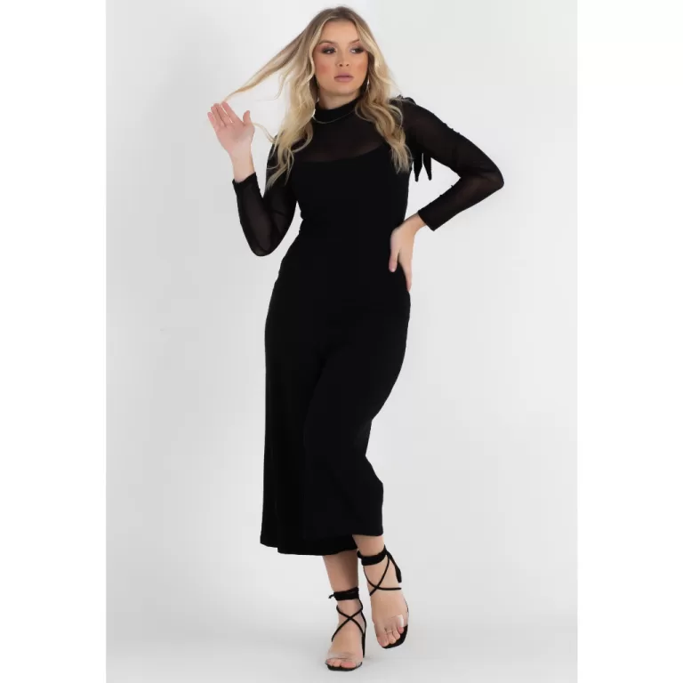 Conjunto Feminino de Macaquinho e Body Tulê Estil