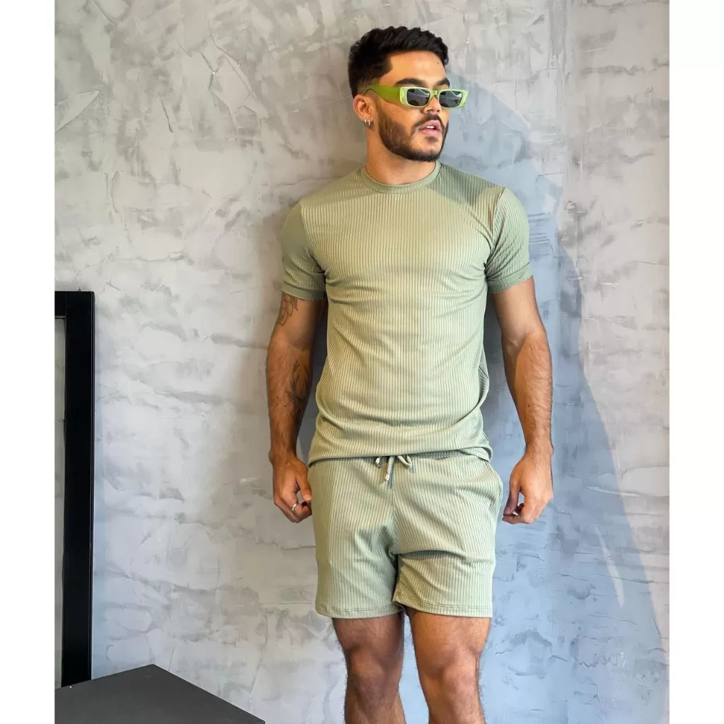 Conjunto Verão Masculinho Praia Bermuda Mauricinho Mais Camiseta Moda Elegante Estilo Verão