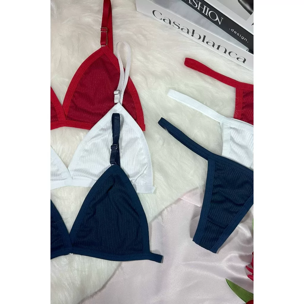 Kit 3 Conjuntos Sensuais Canelados com Alças Finas – Calcinha Fio Dental Inclusa