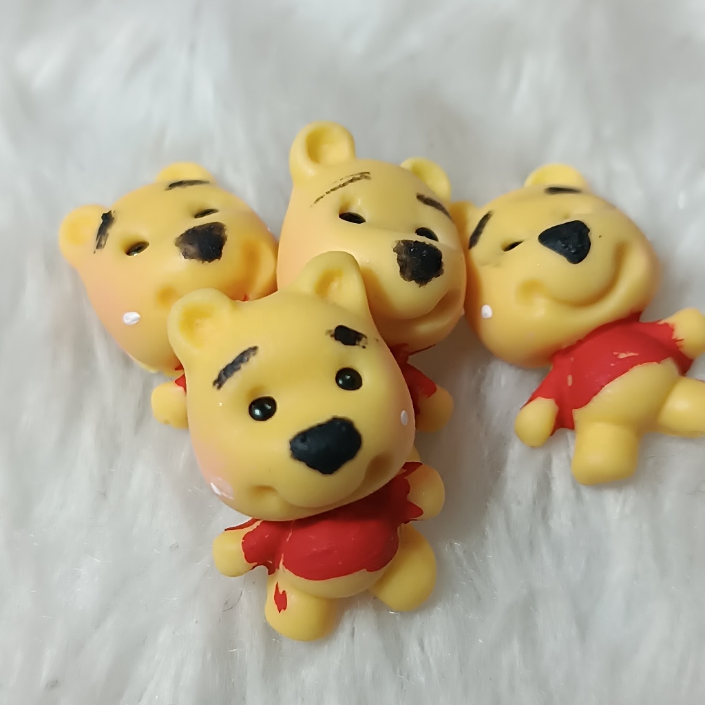 Aplique de Biscuit ursinho pooh – kit com 4 unidades- Aplique para Laços e artesanato