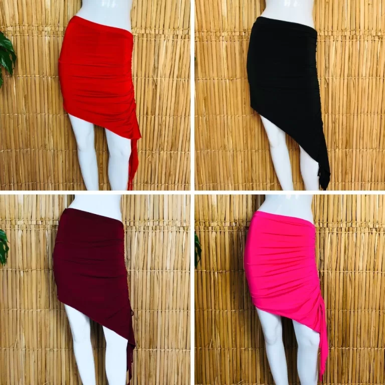 Saia com Shorts Embutido com Bico e Amarração  L