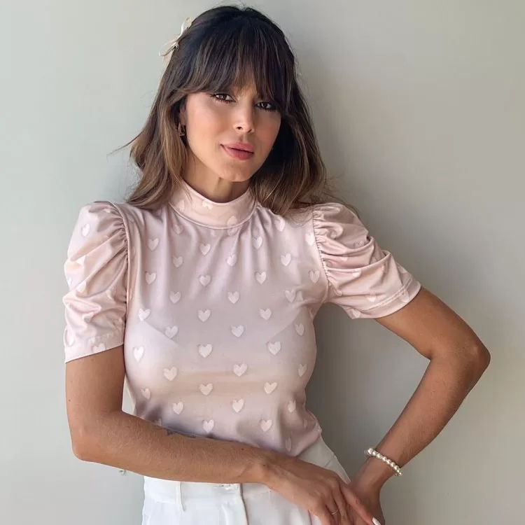 Blusa Corações Rosê Básica Feminina Gola Alta 