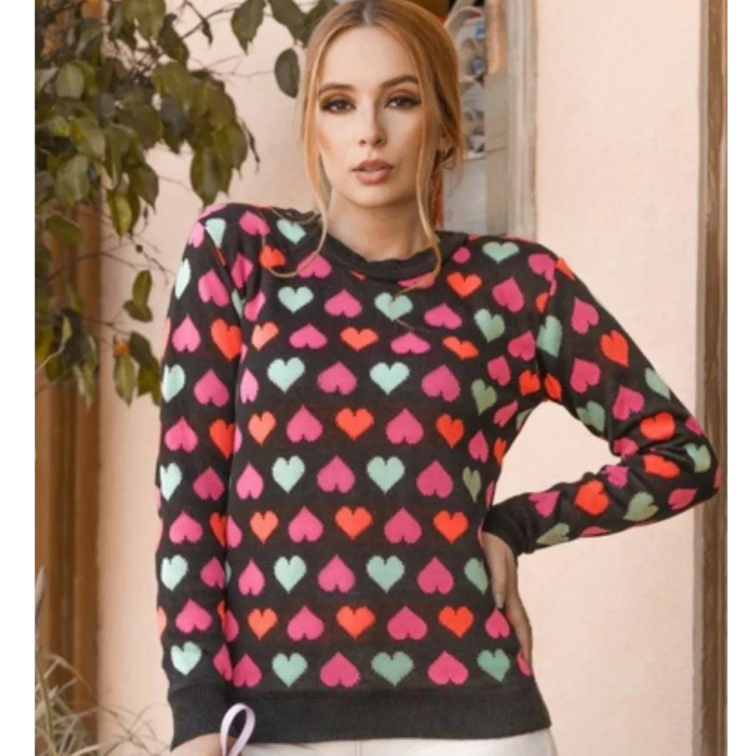 Blusa de Frio Feminina Suéter Casual em Tricot Gola Redonda Estampa Coração