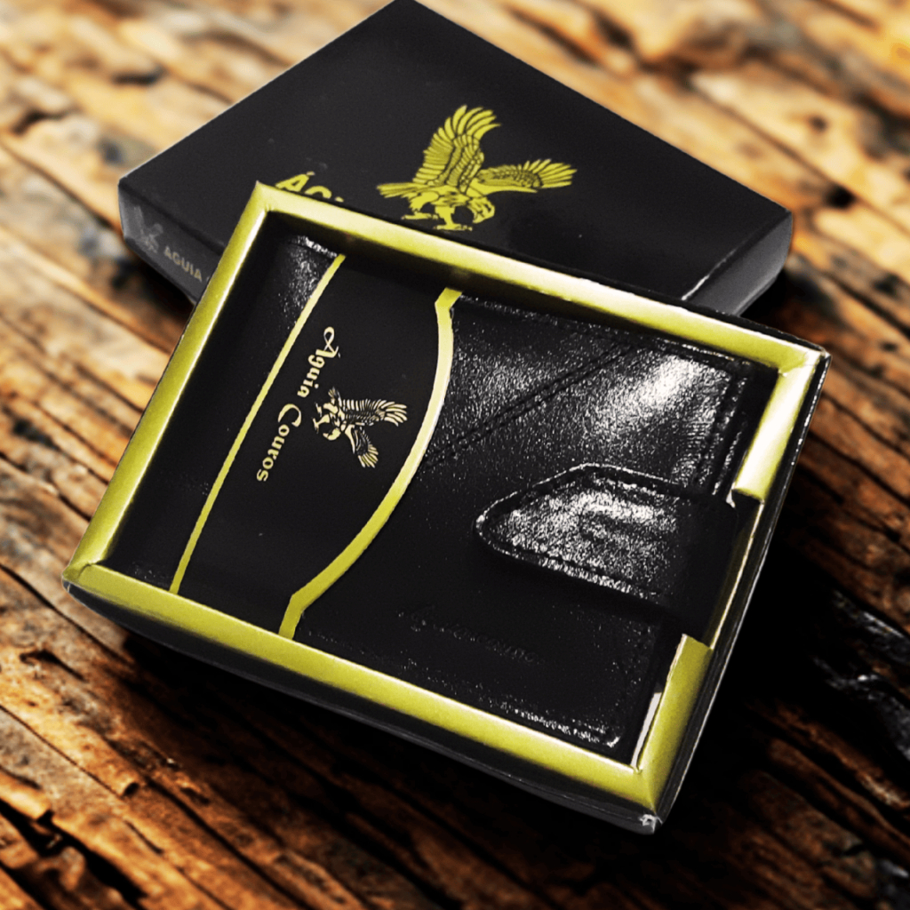 Carteira Masculina Premium de Couro Legítimo Marrom com Fecho de Pressão Porta Cartão CNH