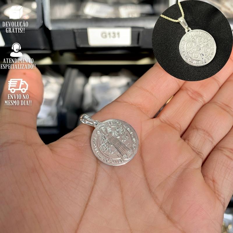 Pingente de Prata 925 Medalha São Bento Detalhada Banhada a Prata