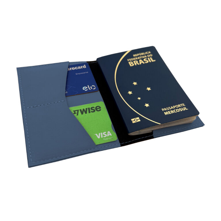 Capa para Passaporte em Couro Sintético Premium A