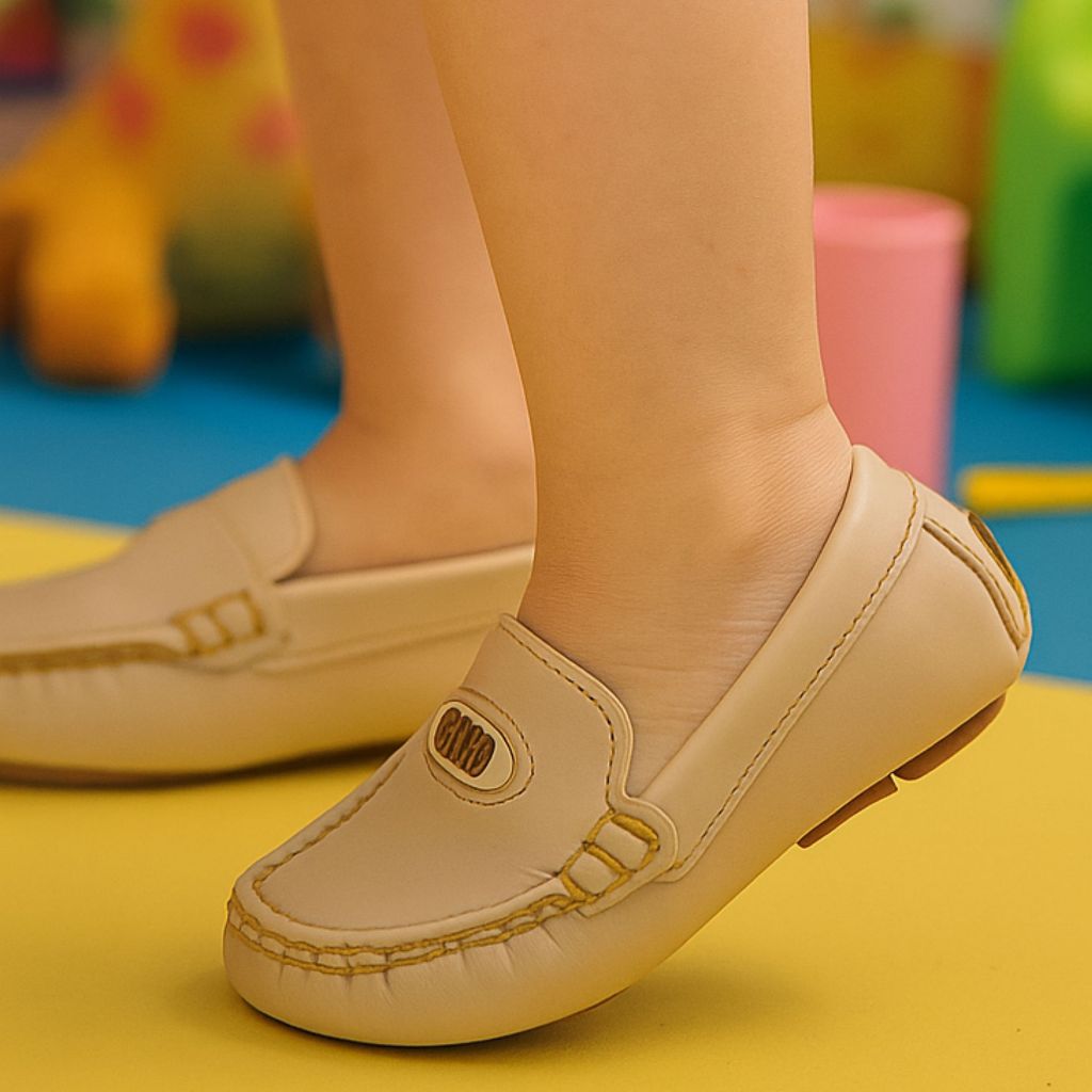 Mocassim Infantil Masculino Confortável E Antiderrapante Pajem Festa Bege Para Menino Bebê Promoção