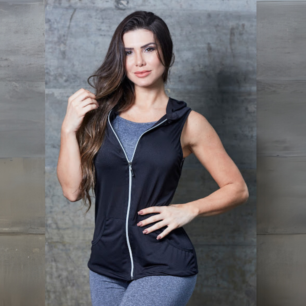 Colete Corta Vento Feminino Dry-Fit POLI para academia Fitness Estiloso com Fecho e Capuz