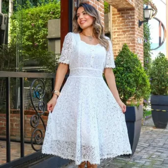 Vestido Feminino Longo Renda Luxuoso Gola Quadrada
