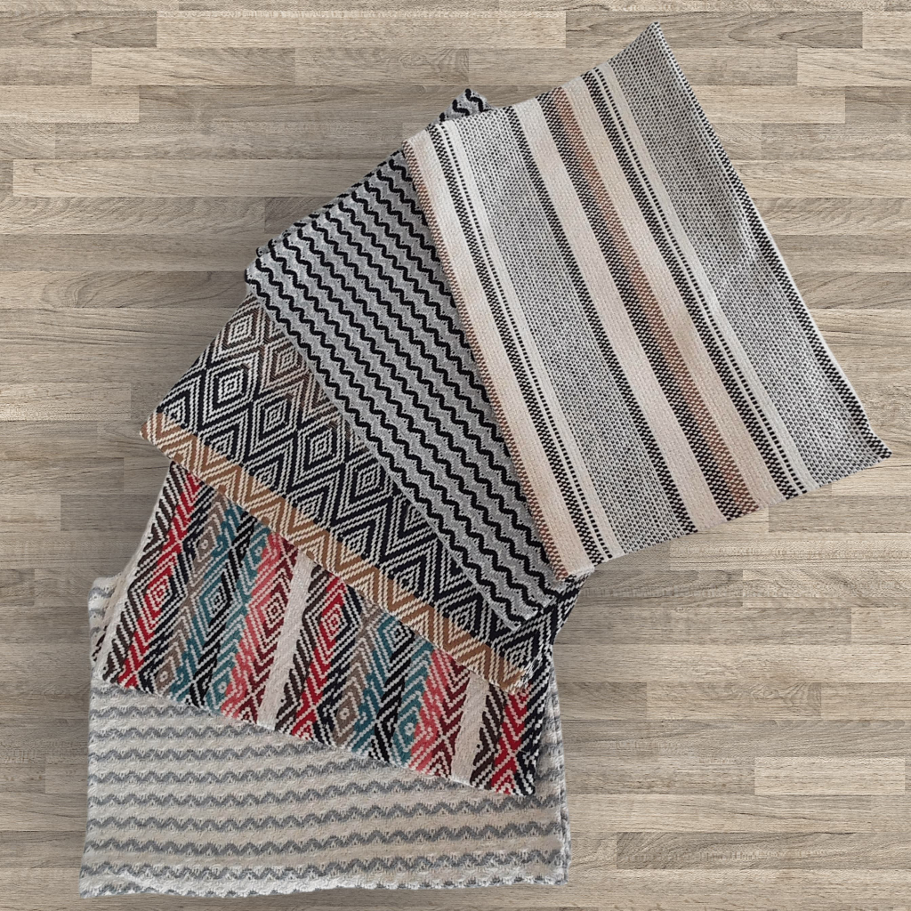 Kit com 5 Tapetes Toalha 40×60 para Piso Banheiro Cozinha Quintal Confort 100% Algodão