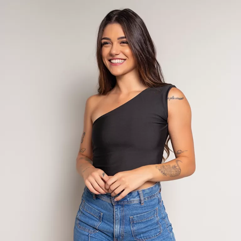 CROPPED PRETO VARIOS MODELOS TENDENCIA 2025/2026