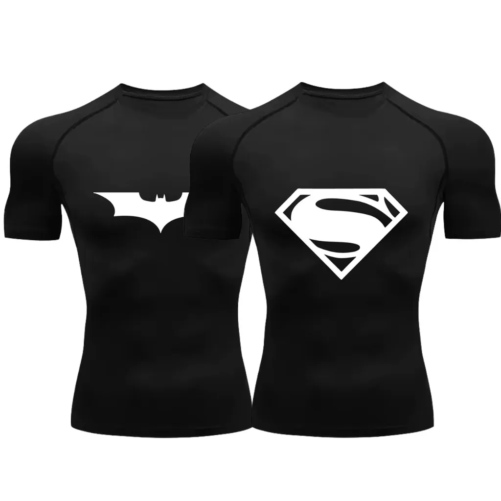 Kit 2 Camisetas Compressão Proteção Uv Estampada Tecido Gelado Segunda Pele Manga Curta Heróis Batma