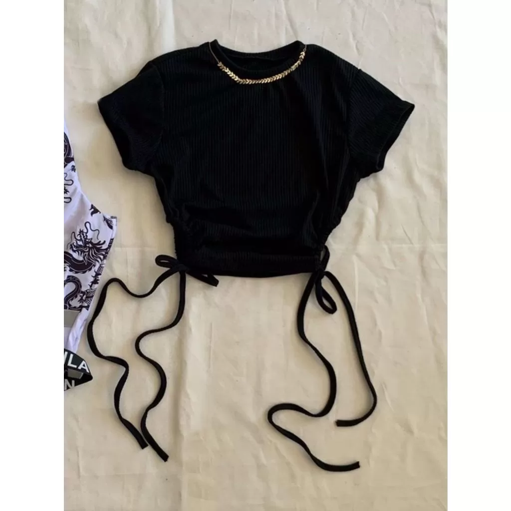 Cropped Canelado de Manga e Cordinhas com amarrações