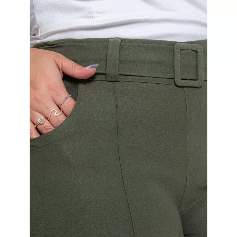 Short Plus Size Feminino Com Cinto Meio da Coxa Sh