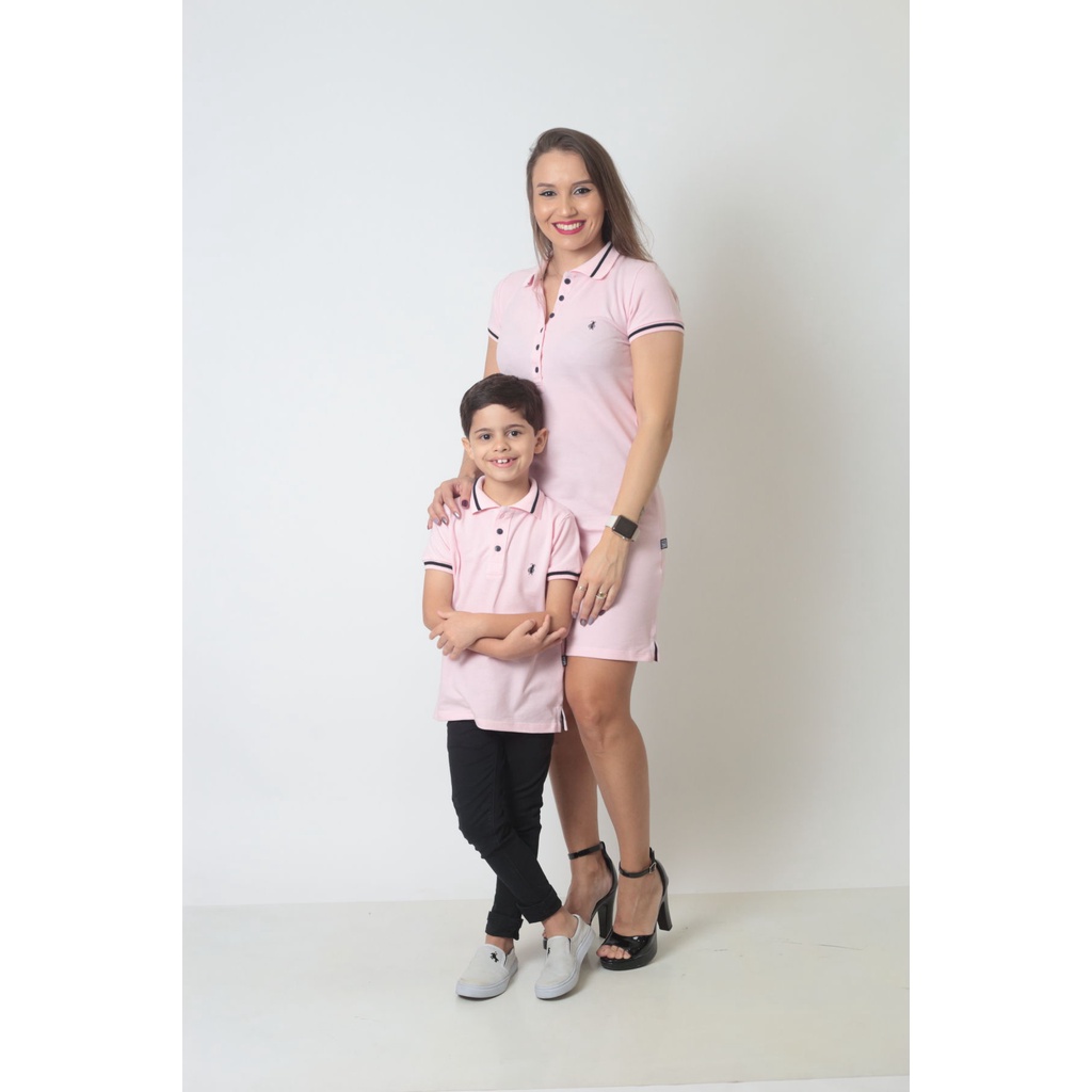 Tal mãe tal filho vestido e camisa polo rosa amor