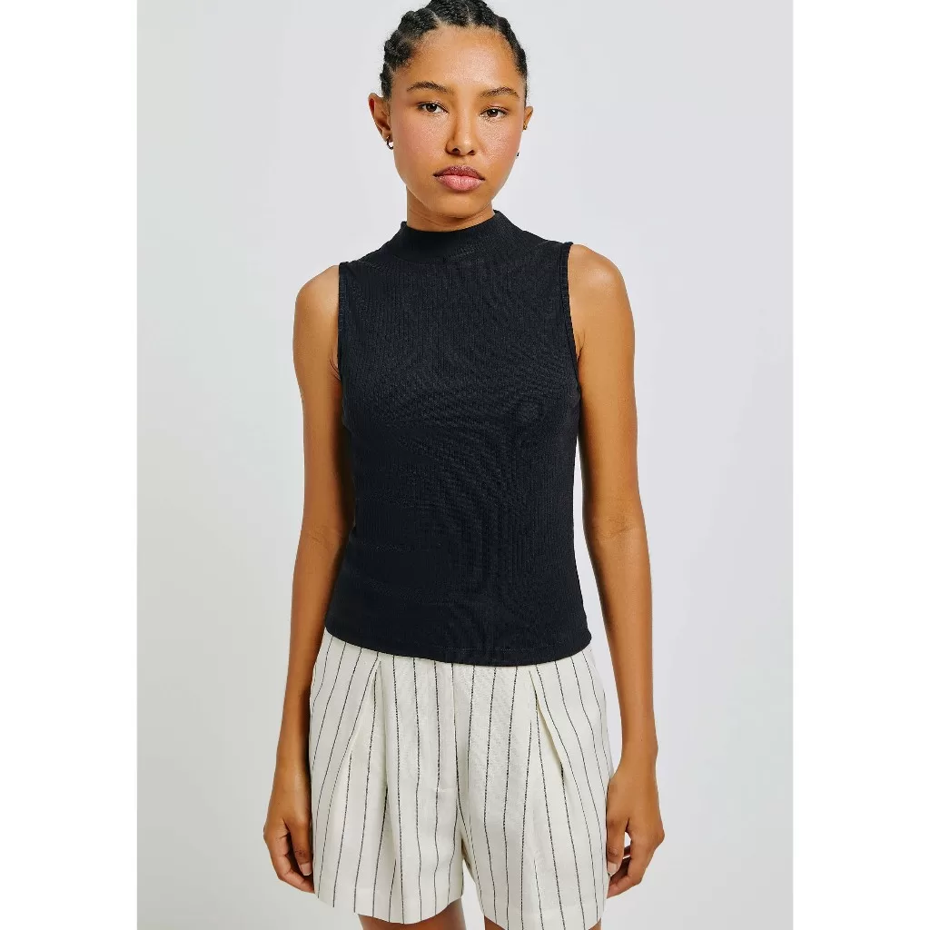 Regata Básica Feminina Gola Alta Em Ribana Canelada