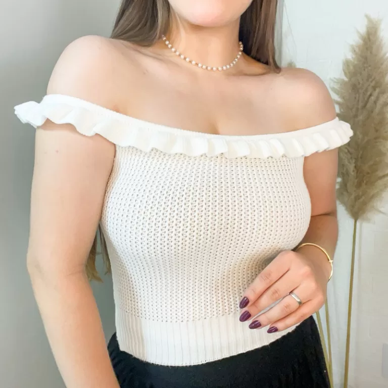 Cropped ombro a ombro ciganinha babado de tricot m