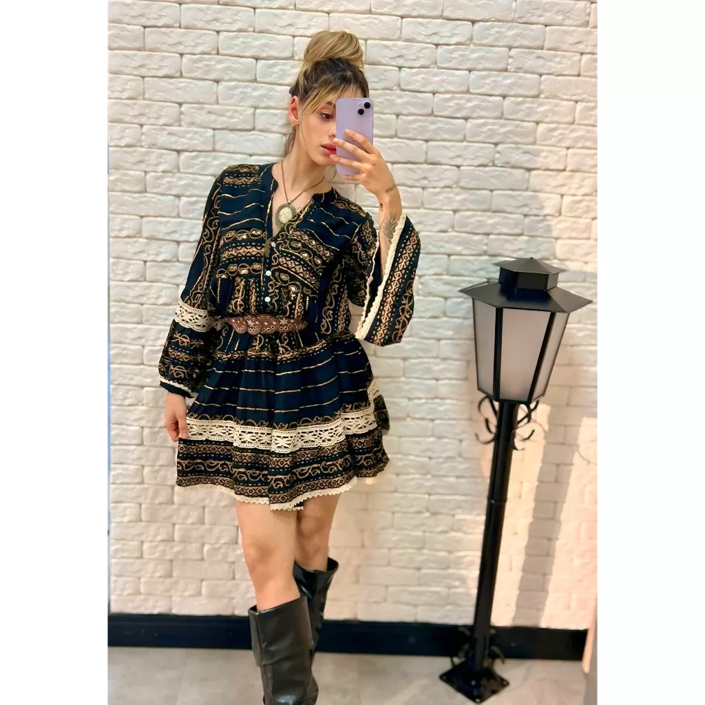 Vestido Curto Feminino Estilo Boho Chic  Bordados E Renda | Tamanho Único