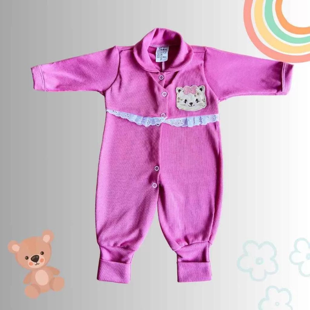 Macacão para Bebê em Malha Fustão Canelada – Recém-Nascido Feminino