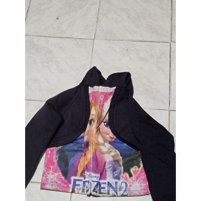casaco infantil frozen preto veste até 4 anos