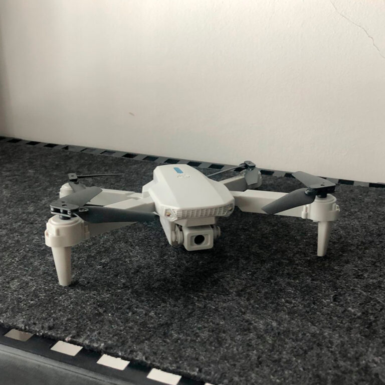 E88 Mini Drone 2024: Tamanho Compacto Fotos Vídeo
