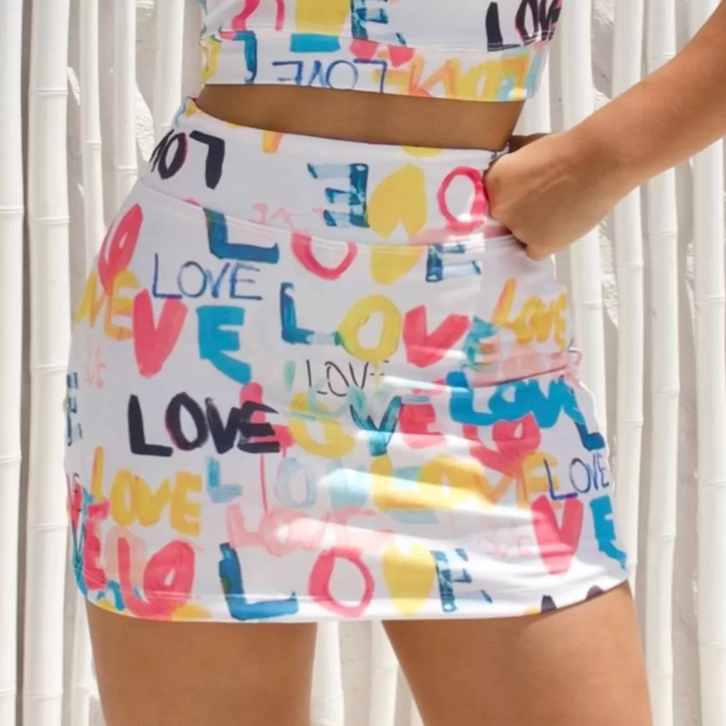Short Saia Feminino Cintura Alta Suplex Esportivo Academia Fitness Estampada Love