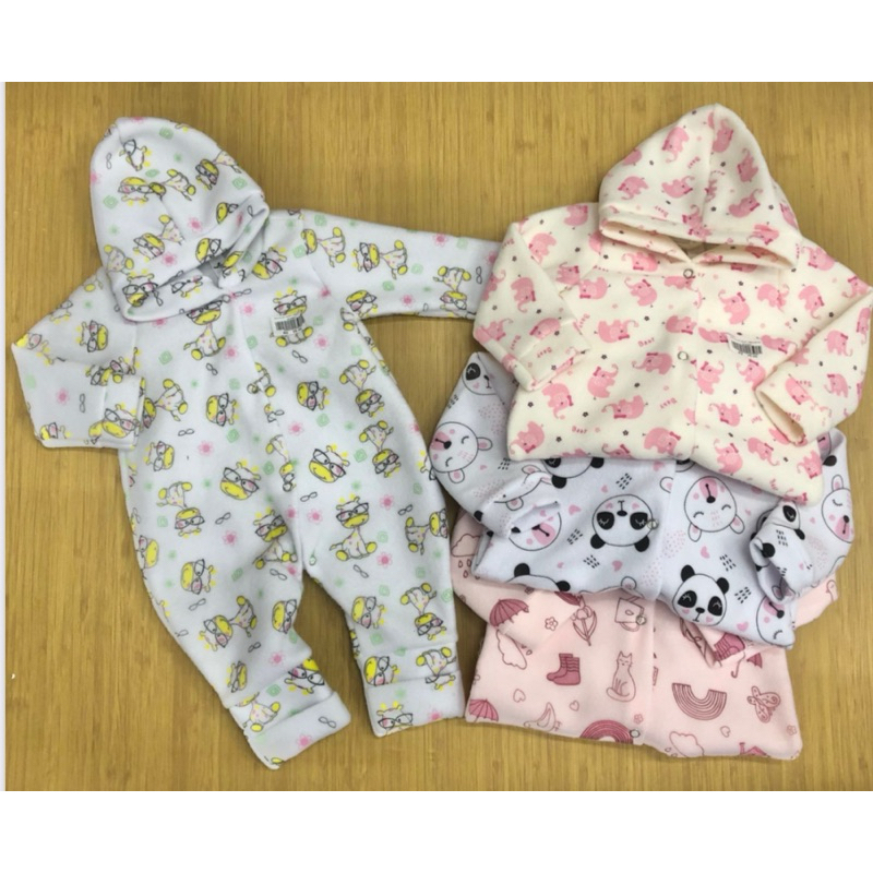 Macacão Bebê Soft Vira Pé com Capuz  Super Quentinho e Confortável