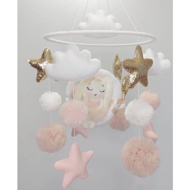 Móbile de berço encanto coelhinha estrelas lua n