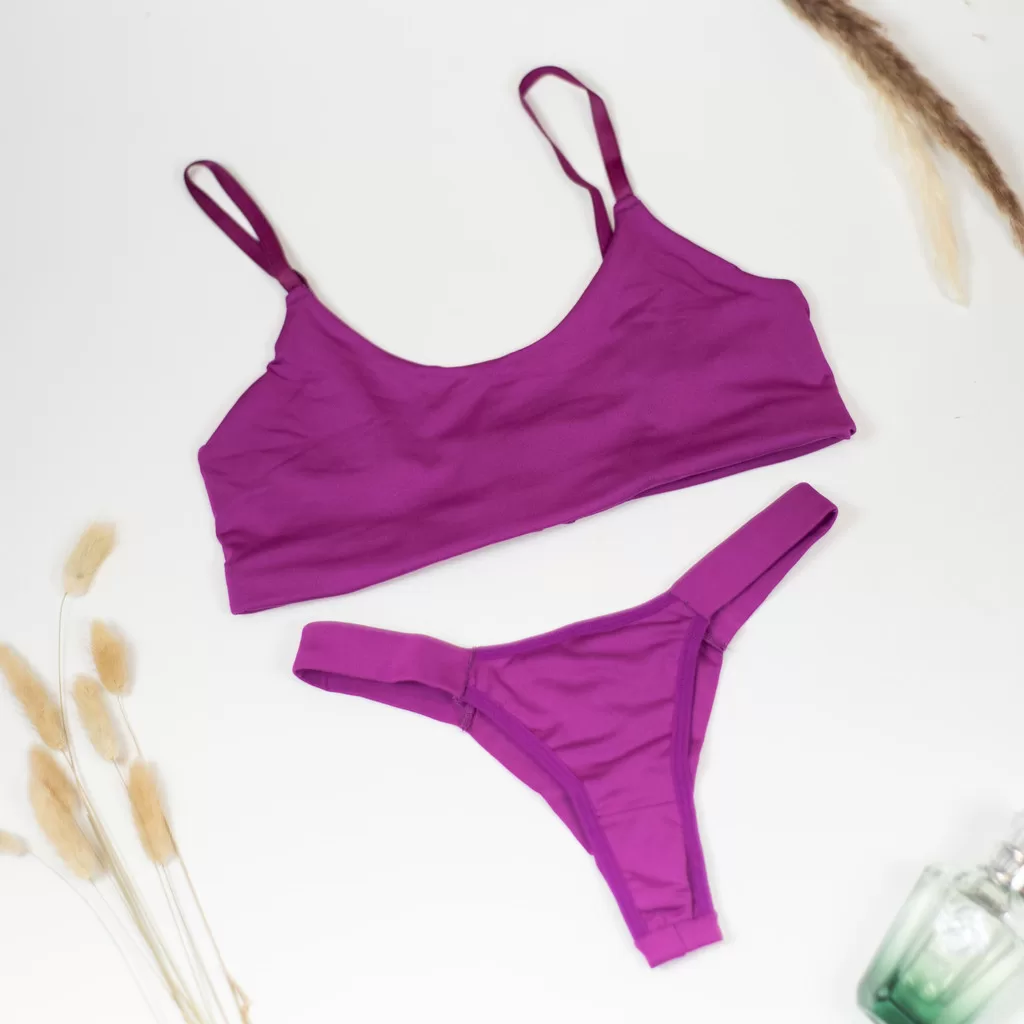 Kit 3 Conjuntos Lingerie Feminino Calcinha Sutiã Sem Bojo