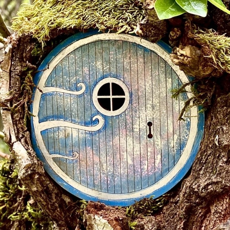 brinquedo porta de fadas para pintar