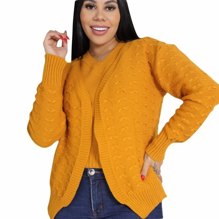 Conjunto Tricot Twinset Casaquinho e Blusa Feminin