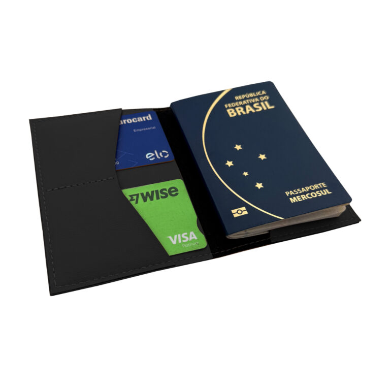 Capa para Passaporte em Couro Sintético Premium C