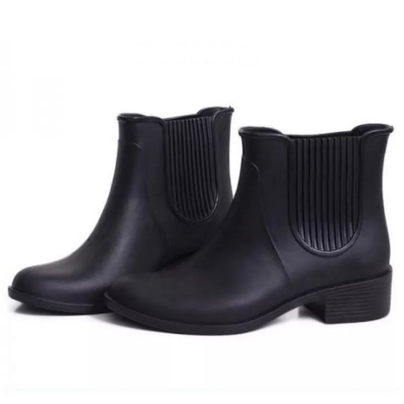 BOTA GALOCHA FEMININA ADULTO LIMPEZA