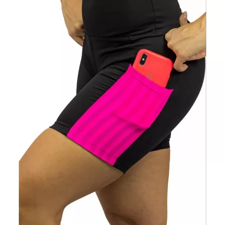 Bermuda com Bolso na Lateral Feminina Academia